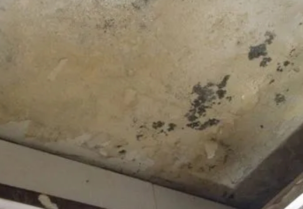 江门阳台漏水维修公司分享下江门卫生间渗水维修需要注意哪些问题。